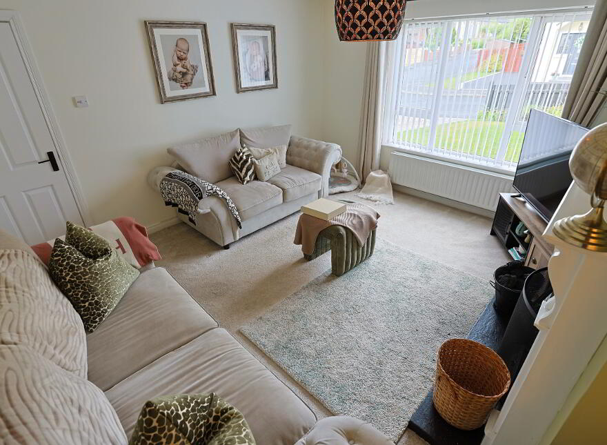 27 Hunters Hill Park, Gilford, Craigavon, BT63 6TA