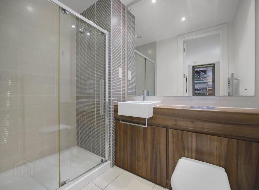 Apartment 6.05 The Arc 2F Queens Road, Belfast, BT3 9FG