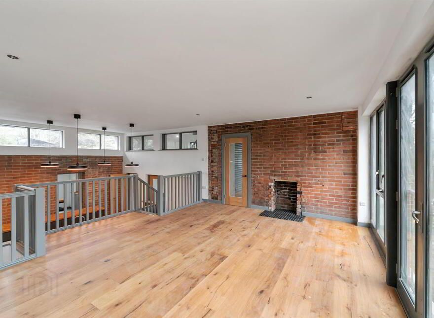 44 Stoneyford Road, Lisburn, BT28 3RG