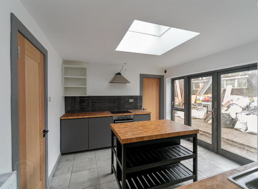 44 Stoneyford Road, Lisburn, BT28 3RG