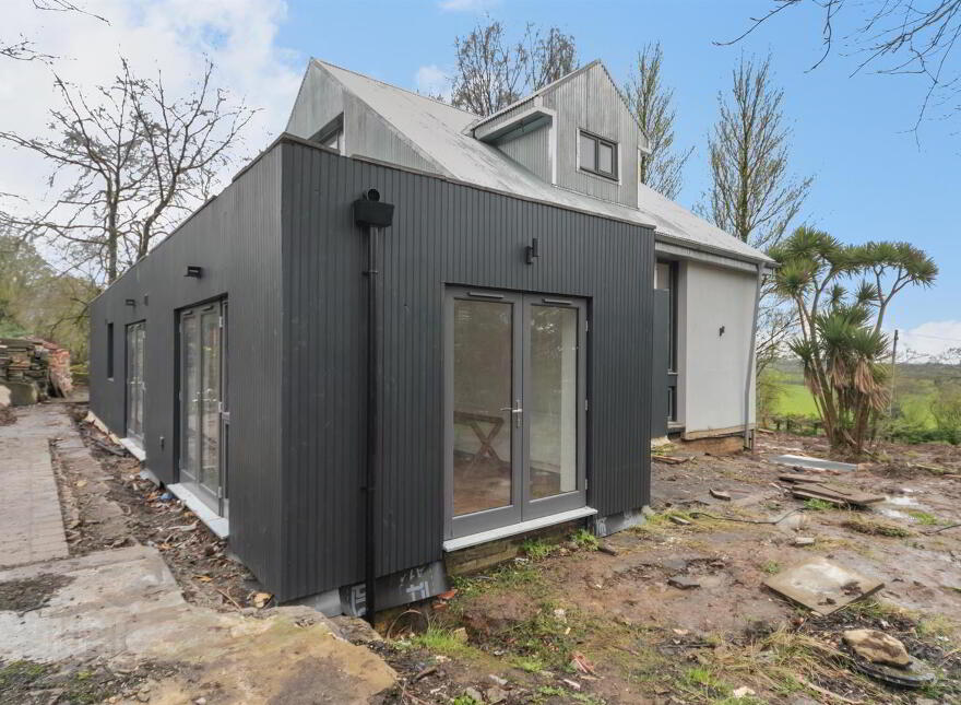 44 Stoneyford Road, Lisburn, BT28 3RG