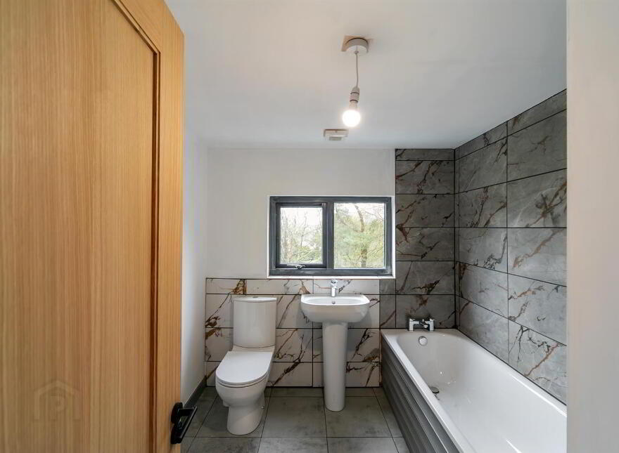 44 Stoneyford Road, Lisburn, BT28 3RG