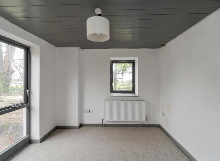 44 Stoneyford Road, Lisburn, BT28 3RG
