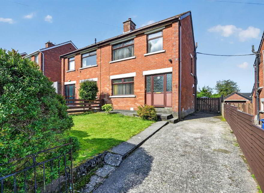 58 Silverstream Road, Bangor, BT20 3LT