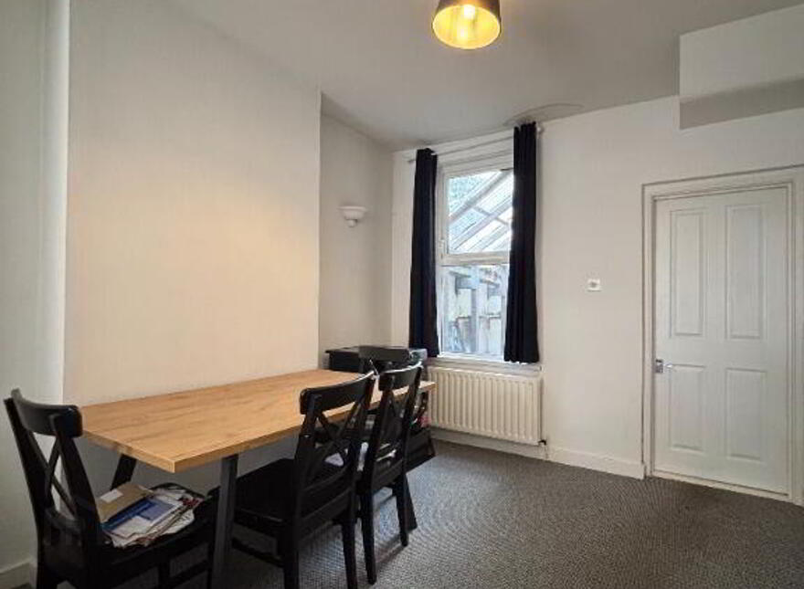 57 Lisburn Avenue, Belfast, BT9 7FX