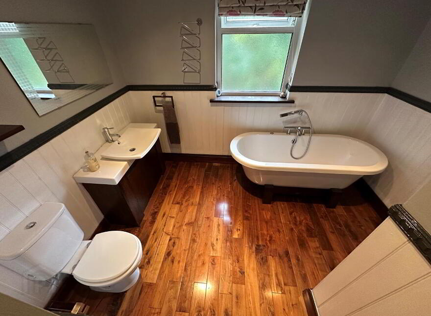 25 Milebush Road, Dromore, BT25 1RU