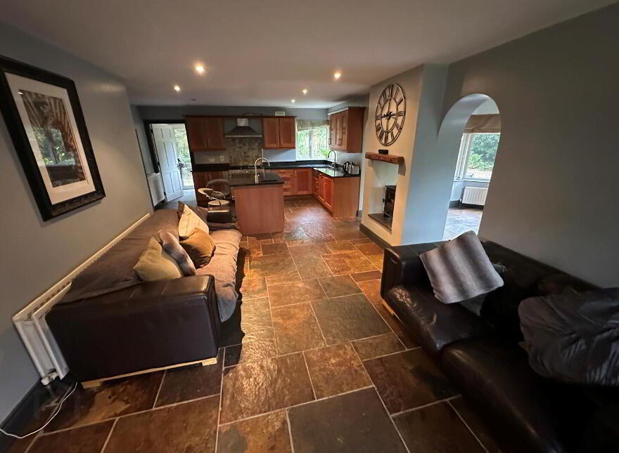25 Milebush Road, Dromore, BT25 1RU