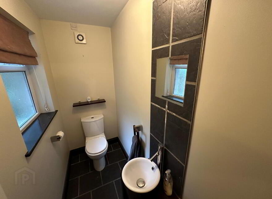 25 Milebush Road, Dromore, BT25 1RU