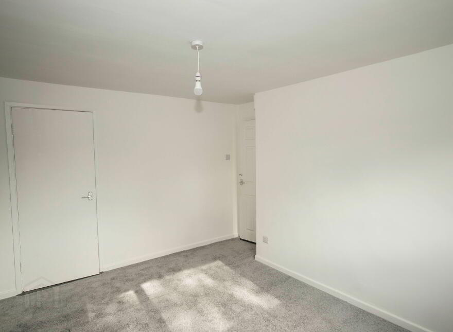 6 Hunters Crescent, Omagh, BT78 5EH