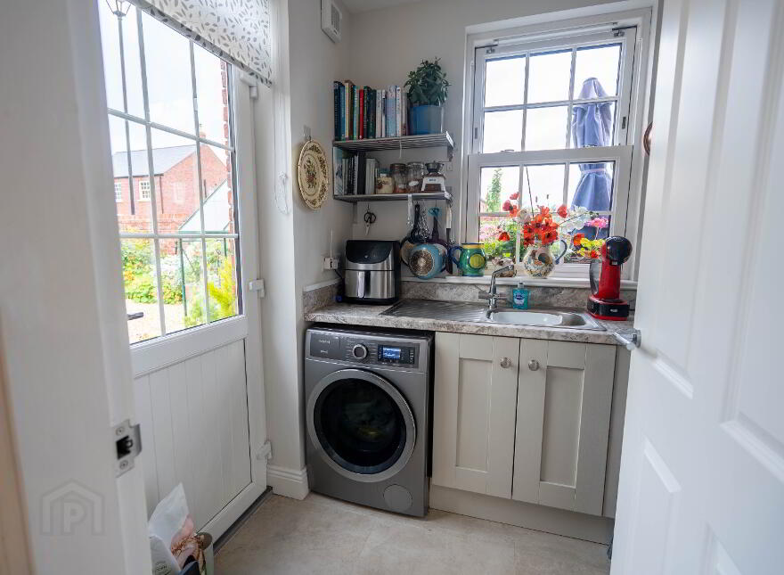 28 Governor's Gate Demesne, Royal Hillsborough, BT26 6TU