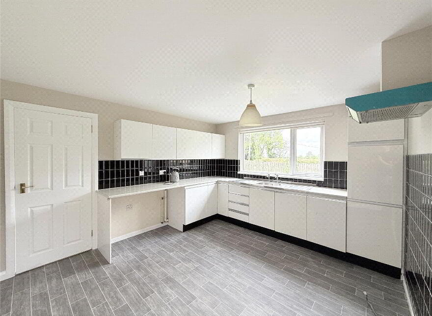 132 Roguery Road, Toomebridge, BT41 3RQ