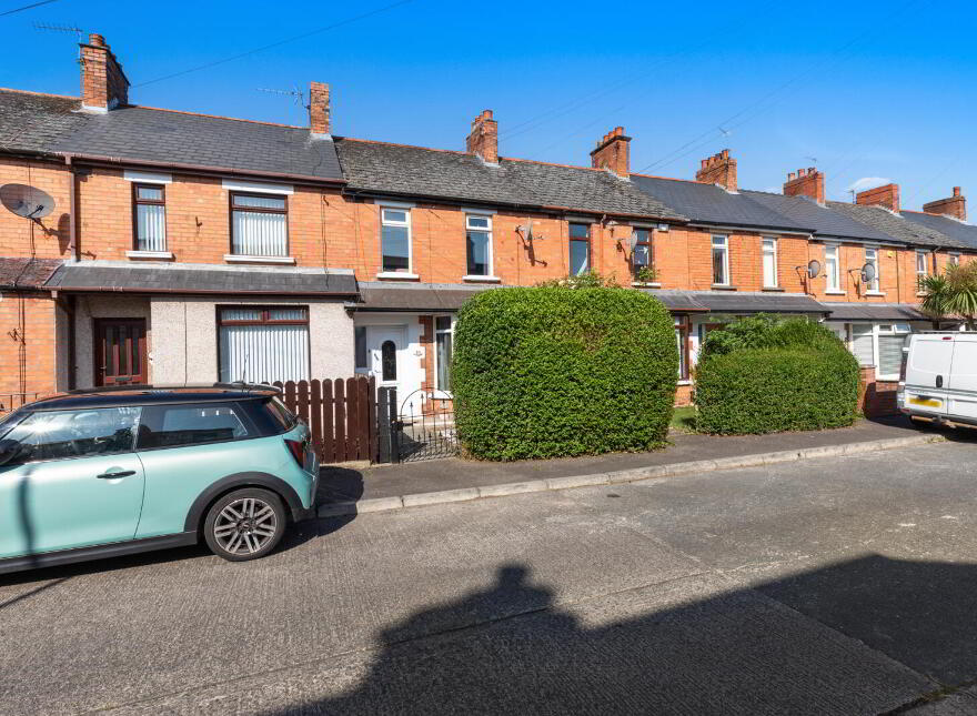 30 Loopland Gardens, Belfast, BT6 9ED