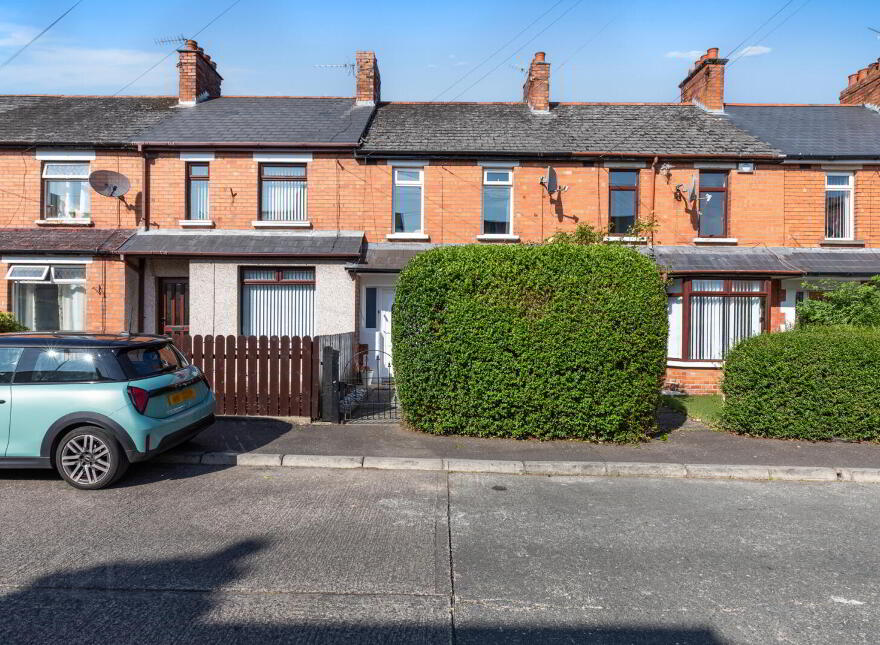 30 Loopland Gardens, Belfast, BT6 9ED