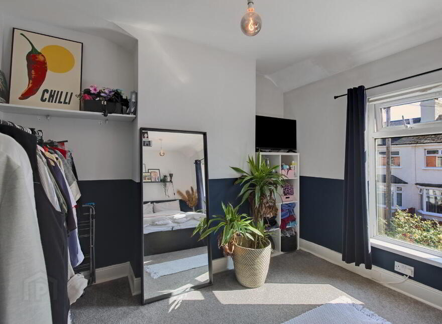 30 Loopland Gardens, Belfast, BT6 9ED