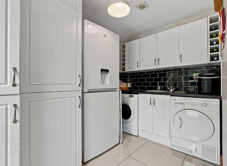 82 The Meadows, Randalstown, BT41 2JB