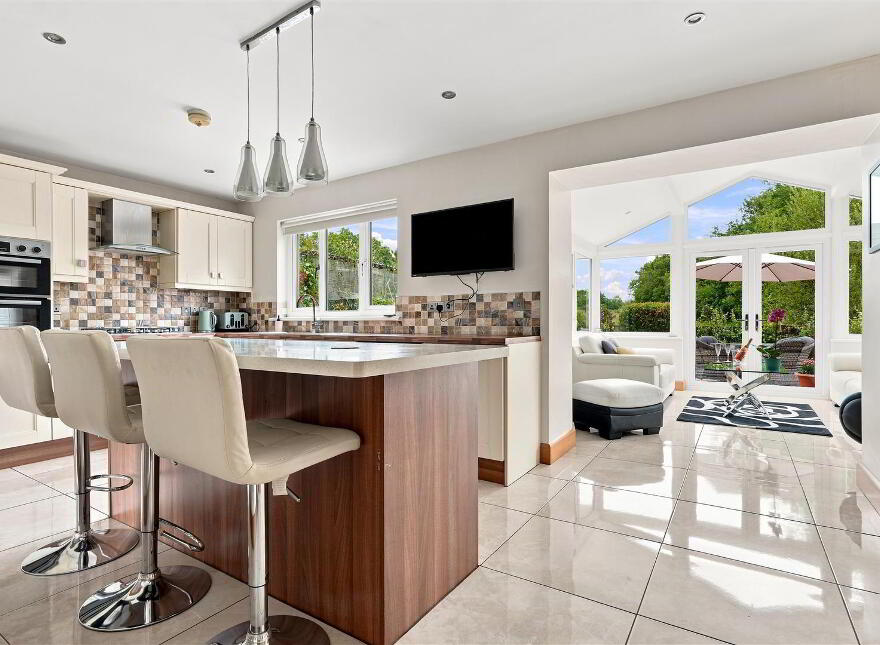 82 The Meadows, Randalstown, BT41 2JB