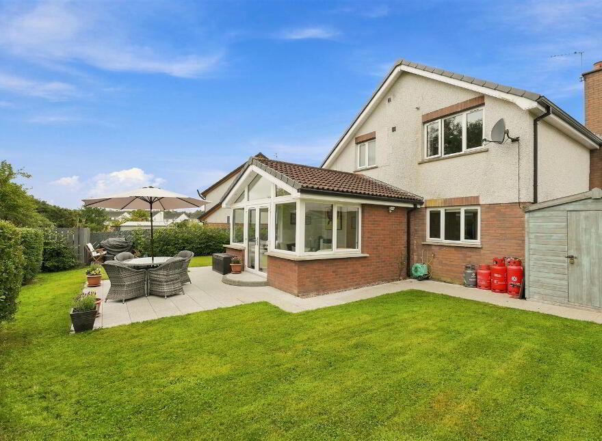 82 The Meadows, Randalstown, BT41 2JB