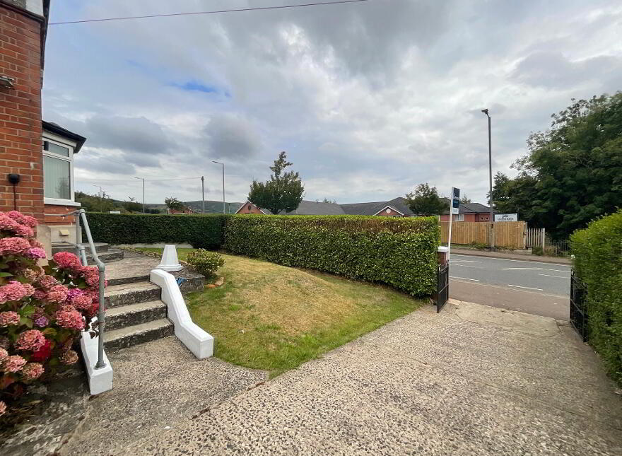 966 Crumlin Road, Belfast, BT14 8FG