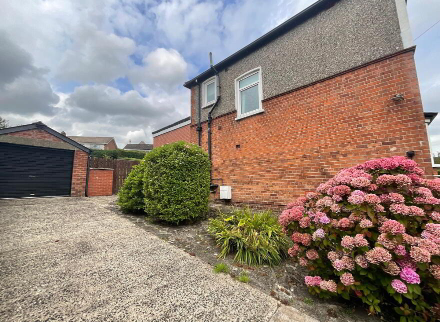 966 Crumlin Road, Belfast, BT14 8FG