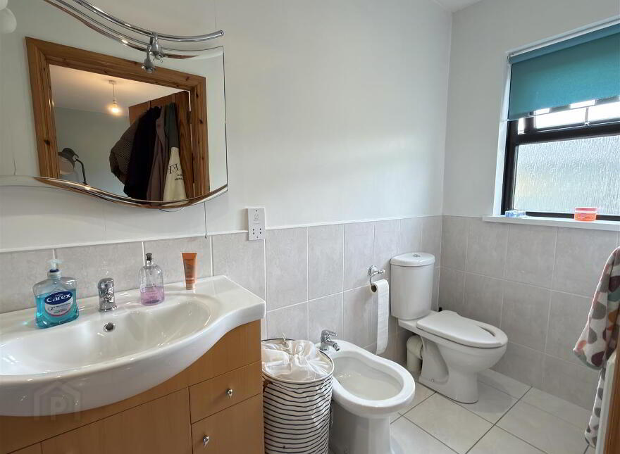 31d Dundrum Road, Newcastle, BT33 0BG
