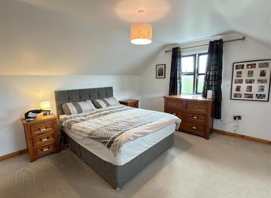 31d Dundrum Road, Newcastle, BT33 0BG