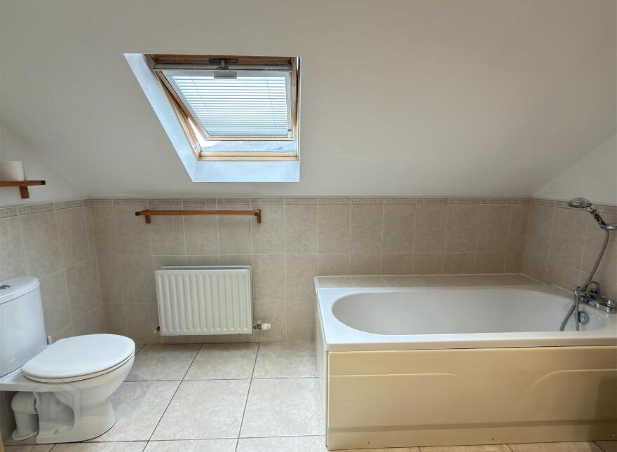 31d Dundrum Road, Newcastle, BT33 0BG