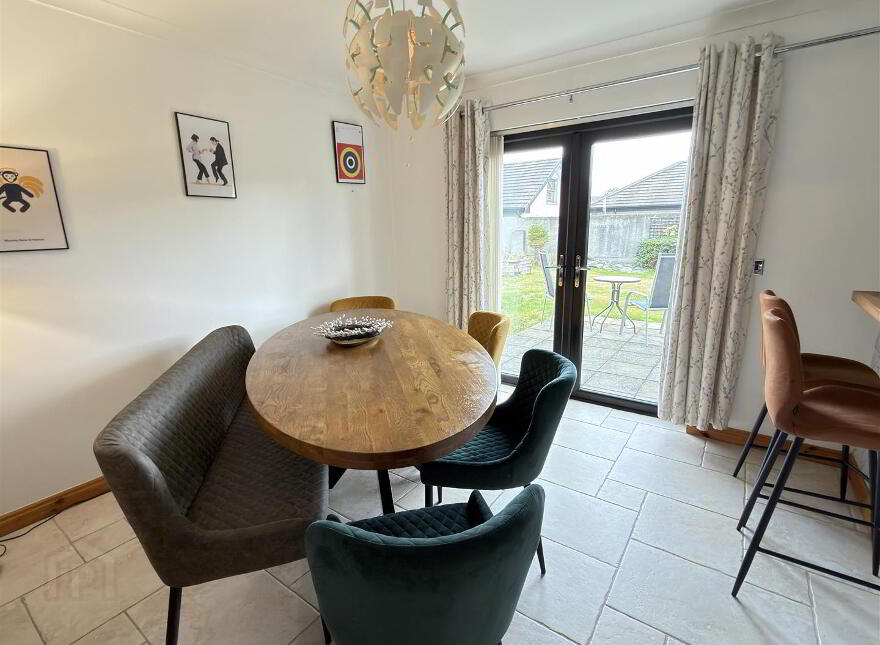 31d Dundrum Road, Newcastle, BT33 0BG