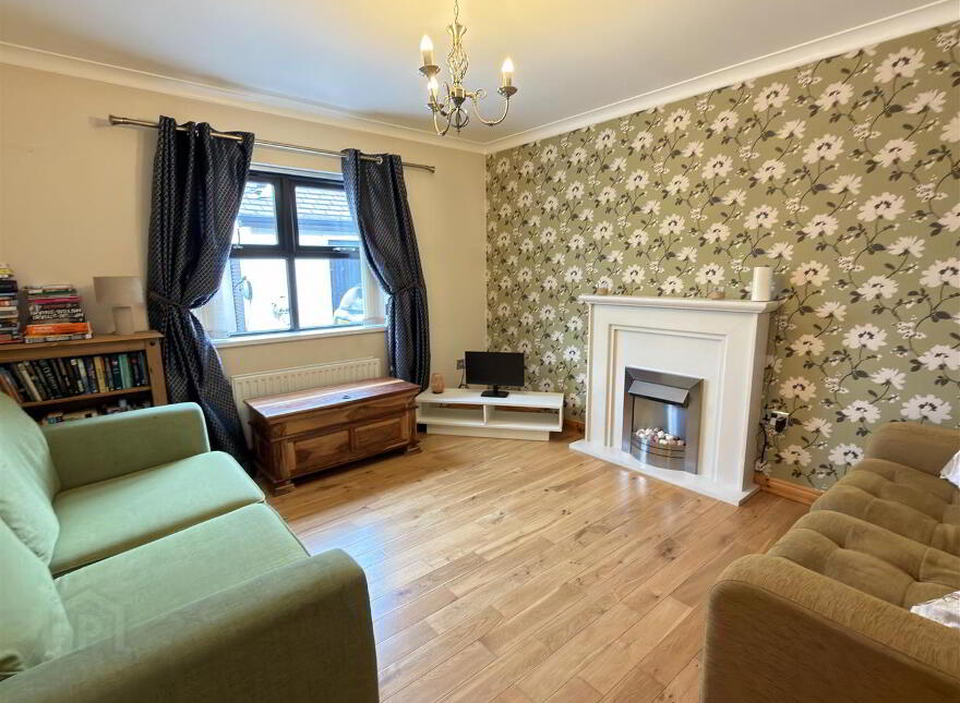 31d Dundrum Road, Newcastle, BT33 0BG