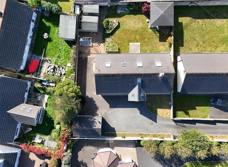 31d Dundrum Road, Newcastle, BT33 0BG