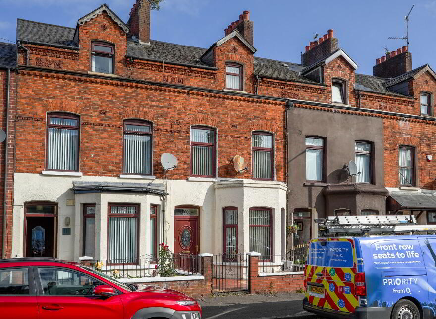 116 Madrid St, Belfast, BT5 4EF