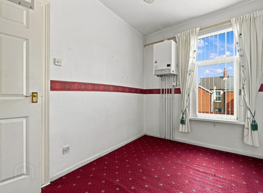 116 Madrid St, Belfast, BT5 4EF
