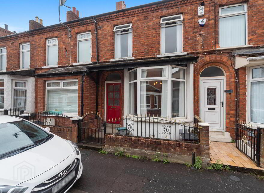 16 Dunraven Avenue, Belfast, BT5 5JR