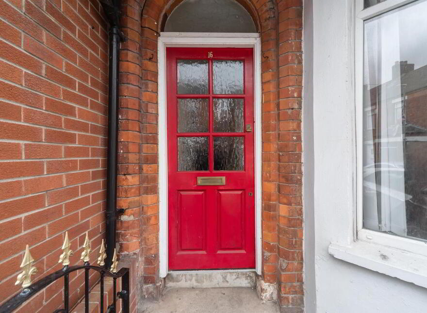 16 Dunraven Avenue, Belfast, BT5 5JR