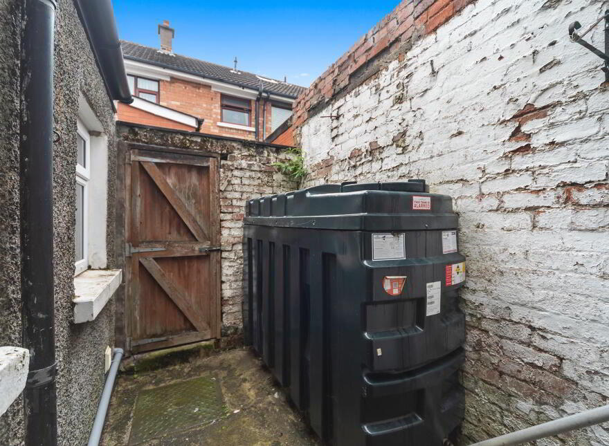 16 Dunraven Avenue, Belfast, BT5 5JR