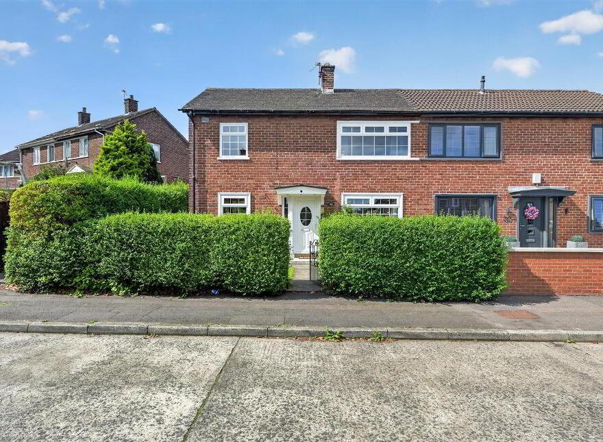 28 Innisfayle Gardens, Belfast, BT15 4GJ