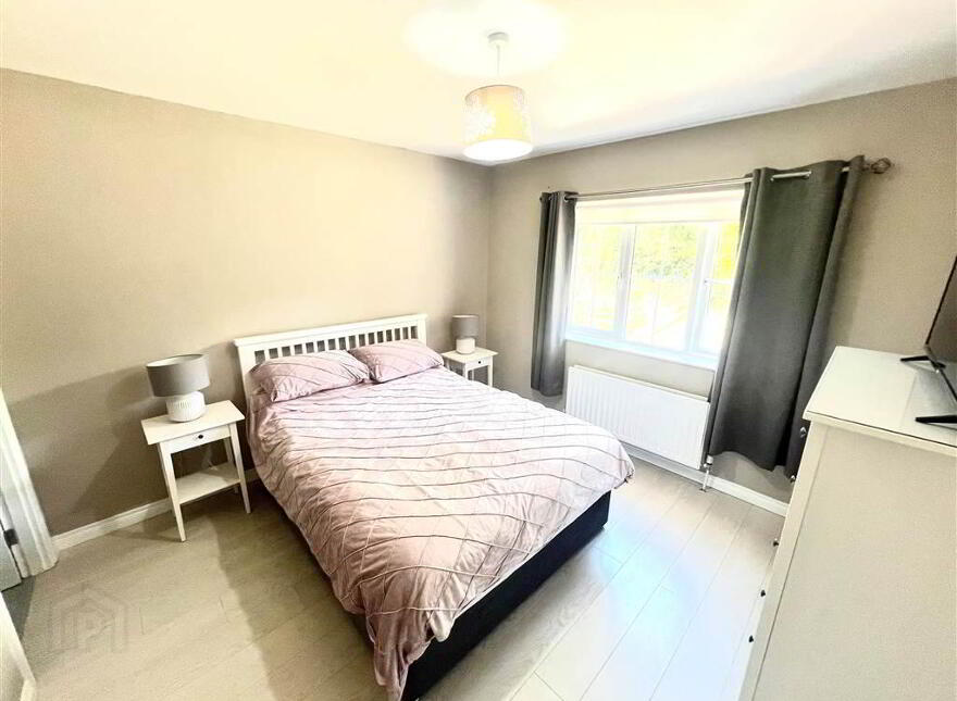 12 Ballyblaugh Meadows, Newry, BT34 1FE