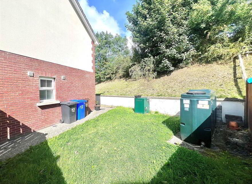12 Ballyblaugh Meadows, Newry, BT34 1FE