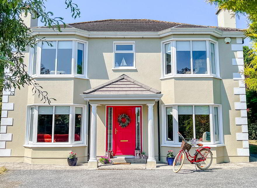 16 Maiden Hill, Kells Road, Kilkenny Town, R95A9F2