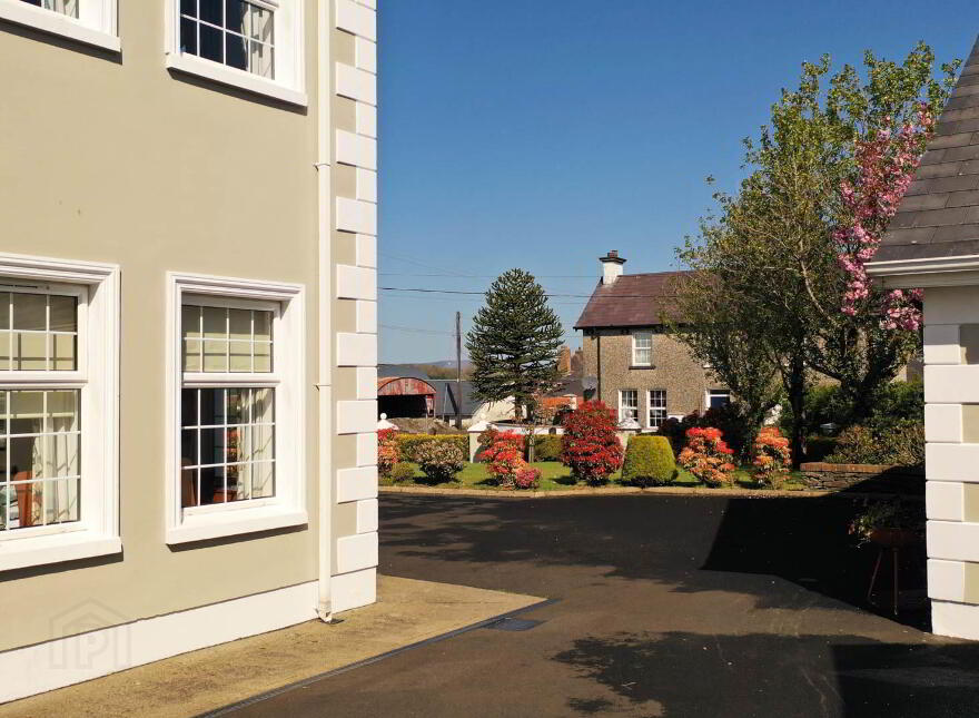 82 Tamnaherin Road, Eglinton, Derry, BT47 3AP
