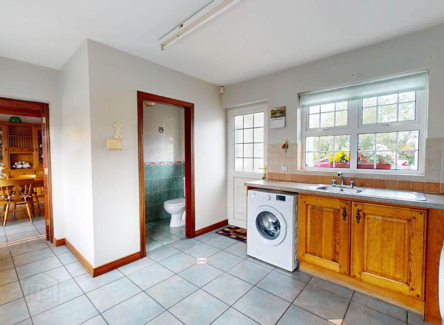 82 Tamnaherin Road, Eglinton, Derry, BT47 3AP
