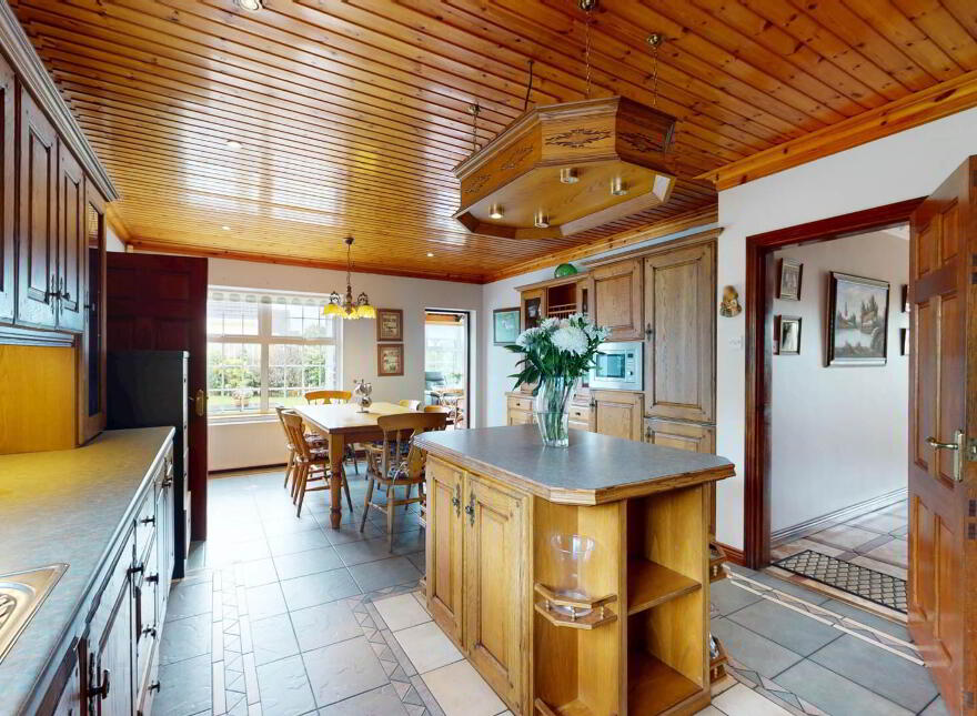82 Tamnaherin Road, Eglinton, Derry, BT47 3AP