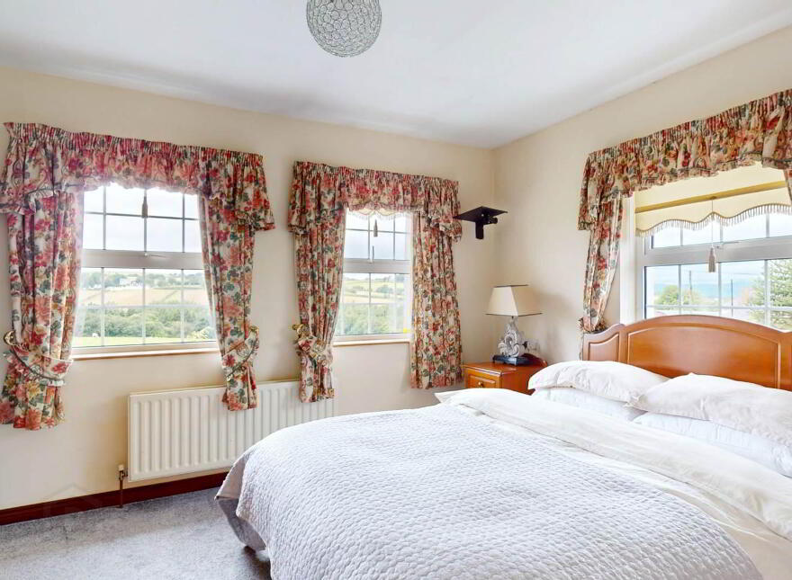 82 Tamnaherin Road, Eglinton, Derry, BT47 3AP