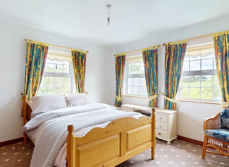 82 Tamnaherin Road, Eglinton, Derry, BT47 3AP