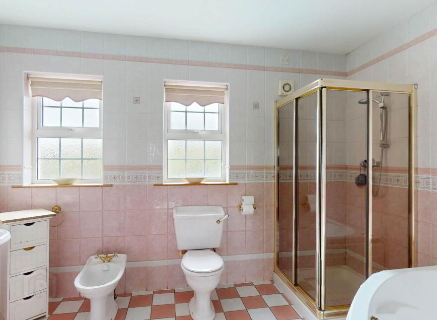 82 Tamnaherin Road, Eglinton, Derry, BT47 3AP