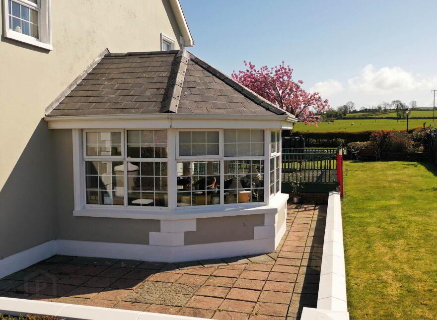 82 Tamnaherin Road, Eglinton, Derry, BT47 3AP