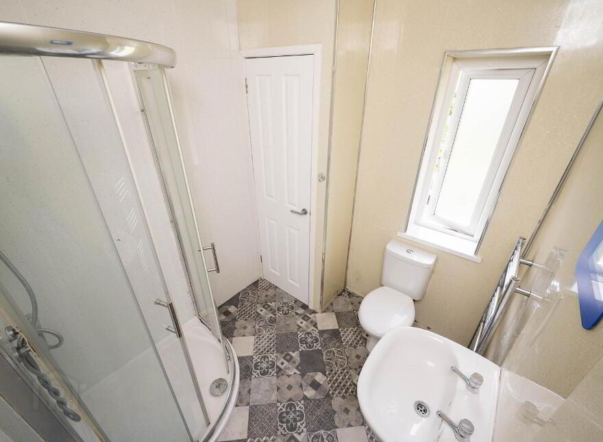 92 Fane Street, Belfast, BT9 7BW