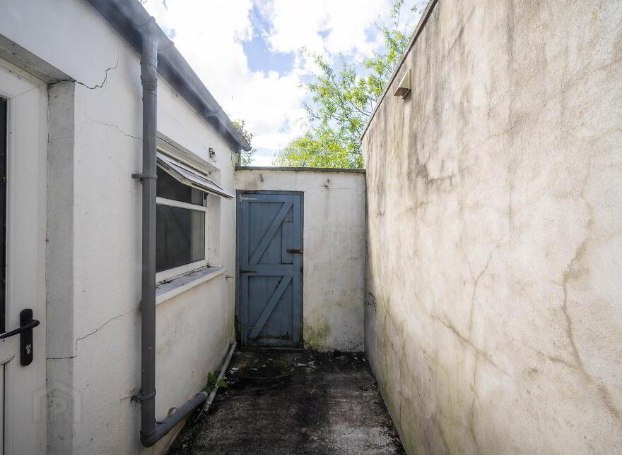 92 Fane Street, Belfast, BT9 7BW
