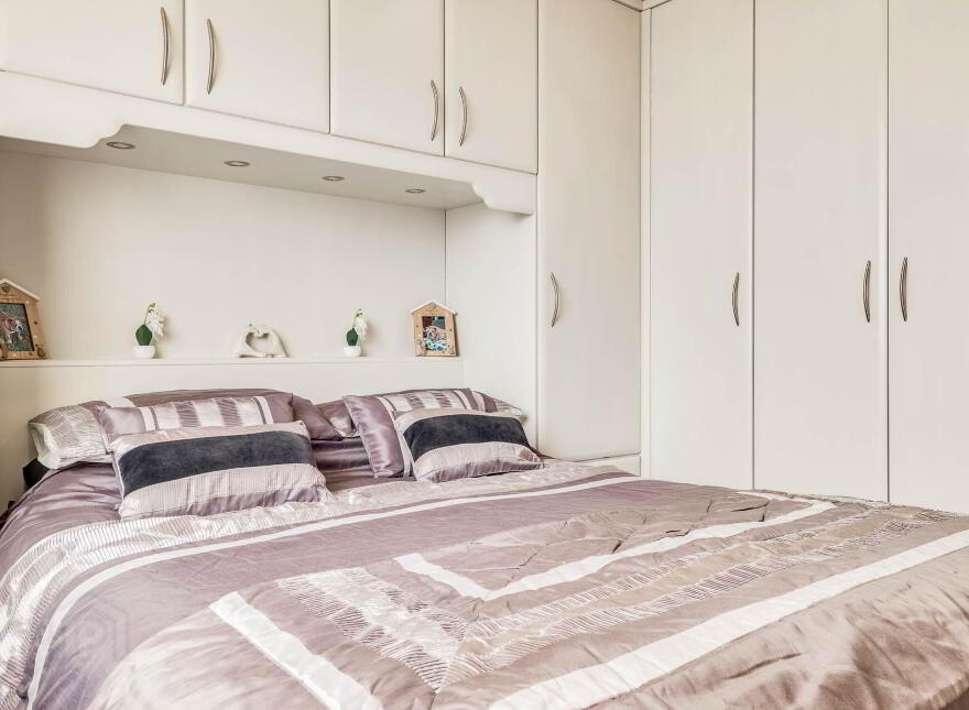 9 Rostrevor Way, Clandeboye Heights, Bangor, BT19 1AE