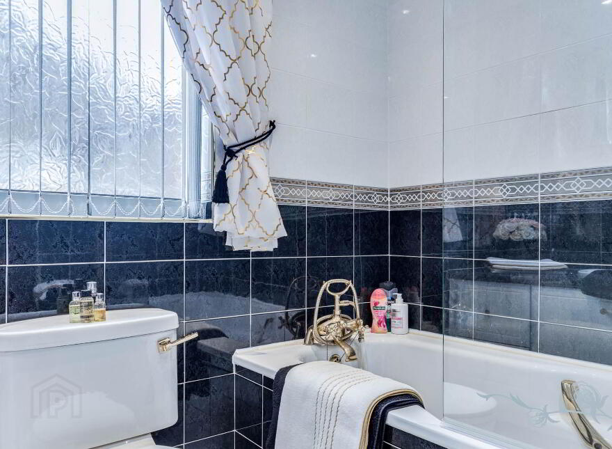 9 Rostrevor Way, Clandeboye Heights, Bangor, BT19 1AE