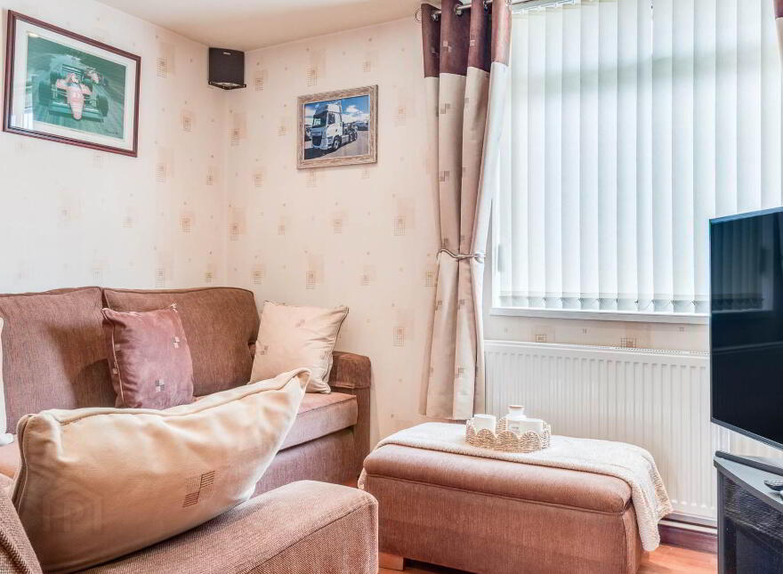 9 Rostrevor Way, Clandeboye Heights, Bangor, BT19 1AE